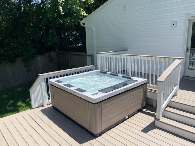 Comfort 816 - Comfort Hot Tubs